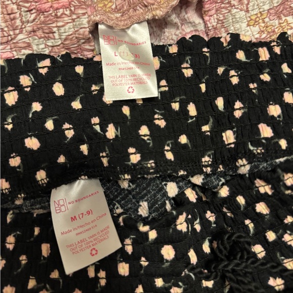 No Boundaries Floral Ruffle Shorts (2 Pair) – Size M and L - Picture 4 of 6